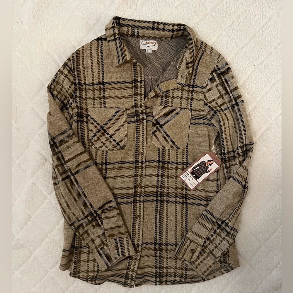 Shacket 
Never worn 
Size M